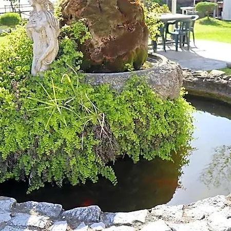 Hotel Enchanted Garden A Stones Throw From The Center